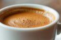 Bild zeigt Beitragsbild 1 zum Thema: Wie viel hat ein Espresso Koffein